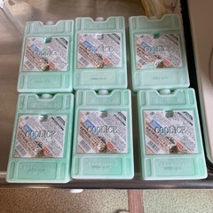 ダイソー　保冷剤x6