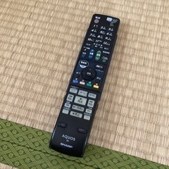【急ぎ】テレビ　40型　SHARPの画像