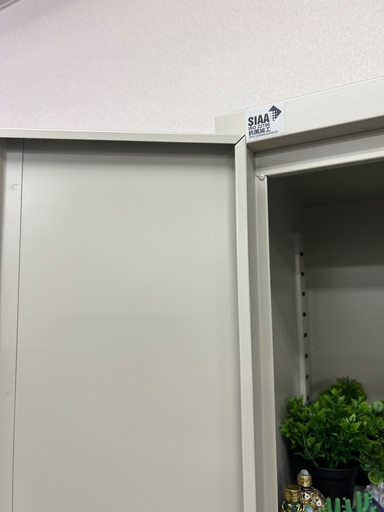 トラック等で都筑区まで引取り可能な方⭐︎スチール製　両開き　幅880x奥行380x高さ1790mm ファイル　キャビネット　業務用　収