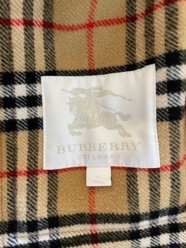 Burberryキッズコート