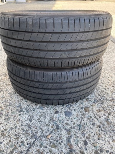 215/45R17タイヤ2本