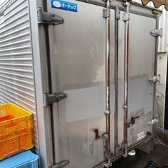 コンテナ　　