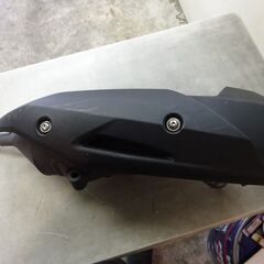 ＳＵＺＵＫＩ　スウィッシュ　中古純正マフラーの画像