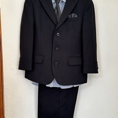 お子様用　スーツ　入学式、卒業式用　130