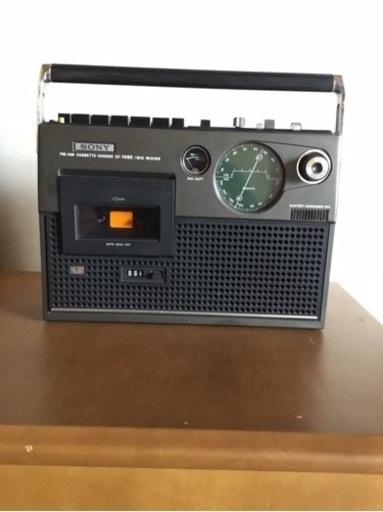 昭和にタイムスリップ　SONYラジオカセットデッキ