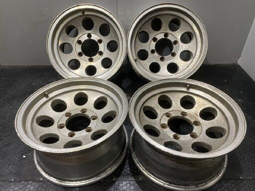 MICKEY THOMPSON M/T ミッキートンプソン 社外ホイール 16インチ 4本 8J6HPCD139.7±0 ランクル80　(VHF427)