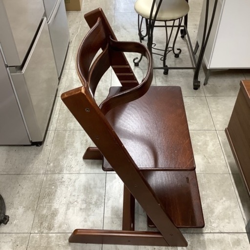 ベビーチェア　STOKKE  ブラウン