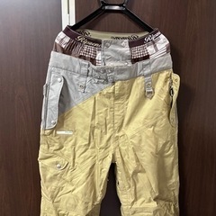 スノーボードウェア BURTON LARGE ウェア上 チェック柄 + Ripzone ウェア下 Mサイズ まとめて セットアップ 中古品 ③の画像
