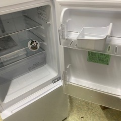 🐧【冷蔵庫】一人暮し用 hisense冷蔵庫 2ドア 134L 20年製 【冷蔵庫高価買取アールワン田川】の画像