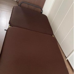ベッドの画像