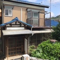 【葉山町木古庭】庭付きの戸建て！フリーレント！