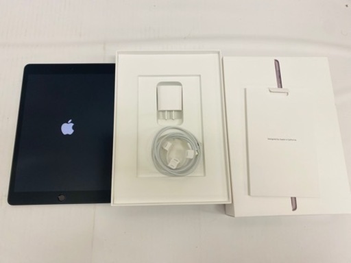 Apple A2602 MK2K3J/A iPad 第9世代 Wi-Fi 64GB スペースグレイ タブレット 本体 ケース付き 携帯電話/スマホ 携帯アクセサリー