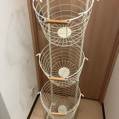 【受渡し予定者決定済み】スチールラック　ランドリーボックス　　収納家具