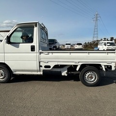 ホンダアクティトラック　エアコンあり　パワーステあり　車検あり　5MT 4wdの画像