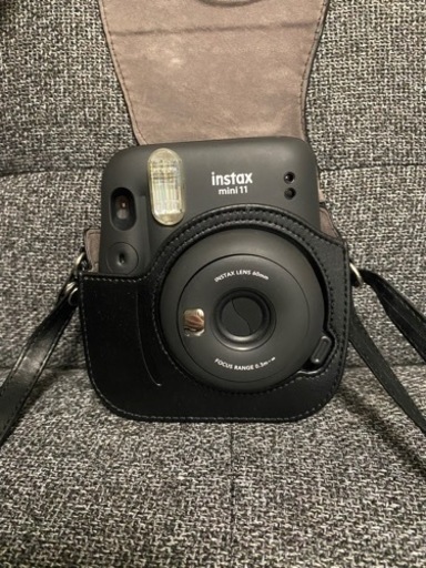 instax mini 11 チェキ ケース・期限切れフィルム付き