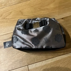 【新品】LANVIN 化粧ポーチ