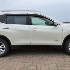 【売切り】4WD　エクストレイルハイブリッド！　キズも少なく美車です！の画像