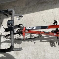 快適な通勤・通学に最適なロードバイクを出品します！ 非常に使い勝手の良い、入門車としては申し分のない１台!!　の画像