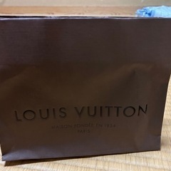 ルイヴィトン紙袋、ケース各種