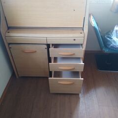 【再投稿】勉強机の画像
