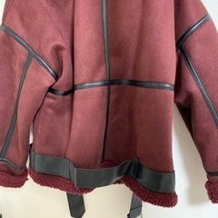 ムートン　アウターの画像