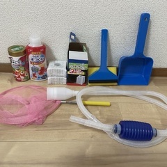 金魚タンク、エサ、備品の画像