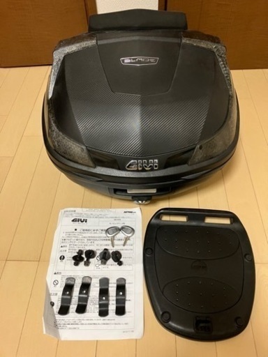GIVI B37 リアボックス　バックレスト付   楽天市場】givi バックレスト b37の通販