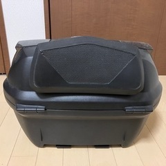 GIVI B37 リアボックス　バックレスト付  の画像