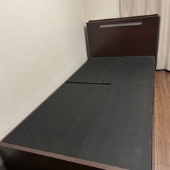 シングルベッドフレーム 引き出し付きの画像