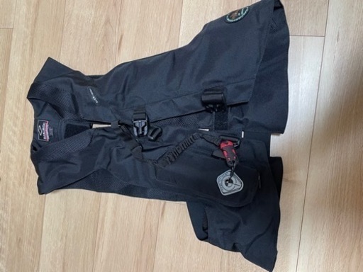 【ほぼ新品】乗馬用エアバッグプロテクター　ヒットエアー