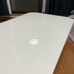 ニトリ折り畳みテーブルの画像