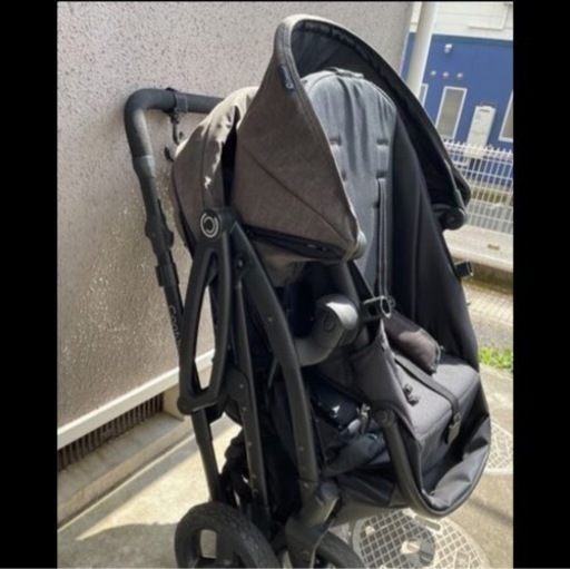 子供用品 ベビー用品 2人のベビーカー