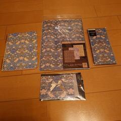 受け渡し予定決定　新品　ウィリアムモリス　4点セット