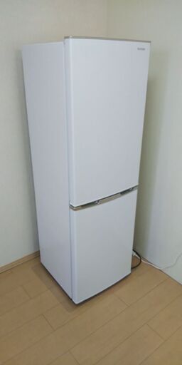 冷凍冷蔵庫　アイリスオーヤマ