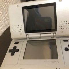 初代DSの画像
