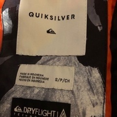 2回着用★QUIKSILVER スノーウェア(L)の画像