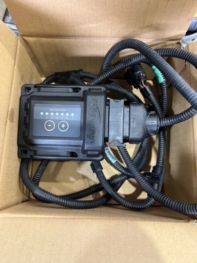 ジャンク品にします。値上げします。200系ハイエース4型3.0DT用TDIサブコン