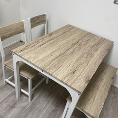 美品　ニトリ　シンプルな木目調ダイニングテーブル4点セット