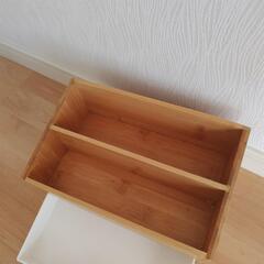 引き出し付き木箱の画像