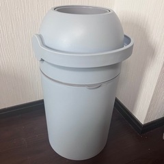 オムツ用ゴミ箱　ピジョン　ステール