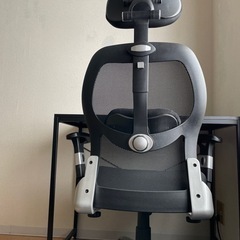 メッシュチェアとデスクセット