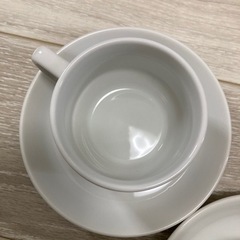 真っ白　コーヒーカップ　マグカップ　食器　コップ　ソーサー　セットの画像