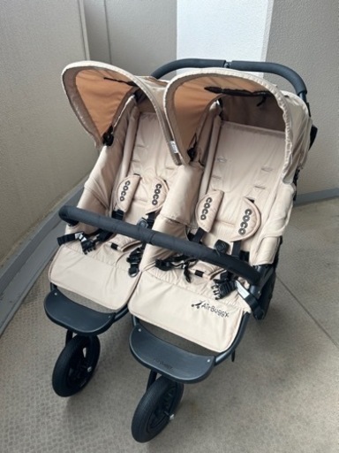 スマホホルダー付き♡エアバギー♡ココダブル　双子　年子　ベビーカー