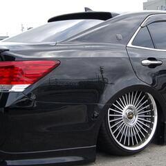 21マジェスタルーフスポイラー