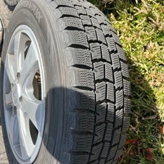 車のパーツ タイヤ、ホイールの画像
