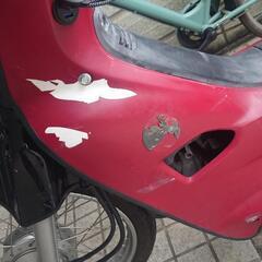 バイクの塗装はがし、研磨