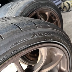 ヨコハマ　アドバンネオバ　AD08 255/40R18 の画像