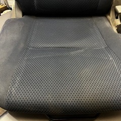 ハイゼットカーゴ　運転席　座椅子　パーツの画像
