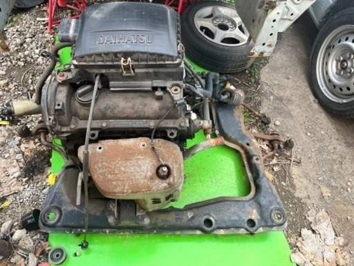 EFSE     L700V エンジン部品取