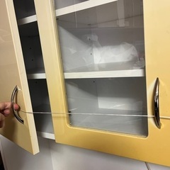 食器棚の画像
